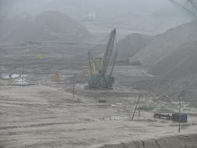widok na czynną część kopalni Primorskiej