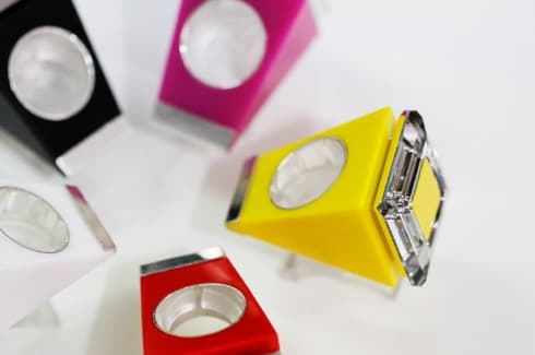 W ramach wystawy "Moda na talerzu" swoją biżuterię zaprezentuje Jacek Ostrowski