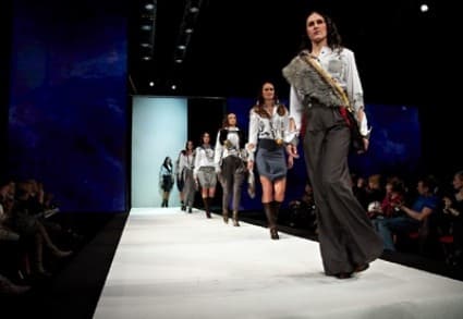 "Gwiazdy Hewelisza" - premierowy pokaz na Gali Mody i Bursztynu Amberif 2011