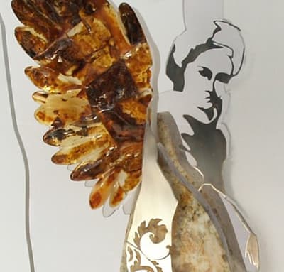 Anioł z wcześniejszej kolekcji Mariusza Drapikowskiego