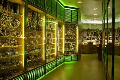 W Zielonym Kocie można kupić biżuterię na każdą okazję