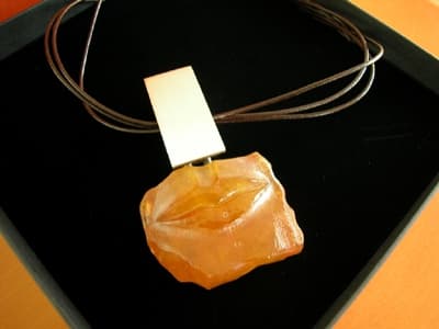 Naszyjnik "Bursztynowe usta" zostanie wręczony Henryce Krzywonos