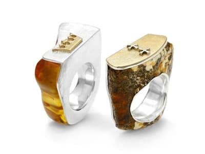 Paweł Rojewski: pierścień Duety, I miejsce w Ogólnopolskim Konkursie Złotników i Jubilerów Bursztynowe Rzemiosło, Gdańsk 2017