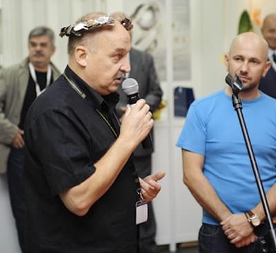 Były i obecny prezes STFZ: Andrzej Bielak w wieńcu laurowym i Marcin Tymiński