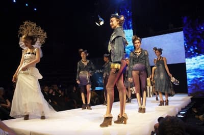 Ubiegłoroczny pokaz Joli Słomy & Mirka Trymbulaka oraz Danuty Burczik Kruczkowskiej "Pomerańcha"