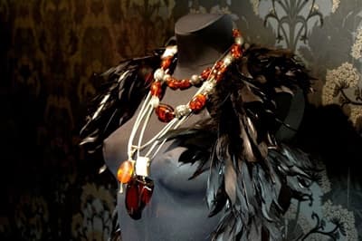 Bursztynowa biżuteria firmy Monika&Co.