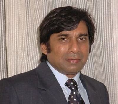 Neeraj Kayathwal przekonuje, że teraz jest dobry czas, by pokazać bursztyn Hindusom