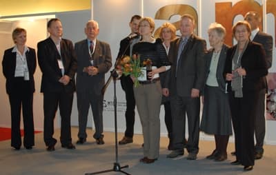 Laureaci tytułu Bursztynnika Roku i Bursztynnika Tysiąclecia na targach Amberif 2011