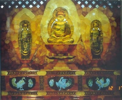 Aleksander Żurawlow: posąg Buddy z tryptyku „Złote kwiaty Konjikido”