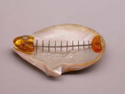 Tadeusz W. Hernik: Bajka o niekoniecznie złotej rybce", 2001 r.