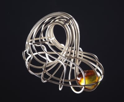 Na wystawie w Malborku nie zabraknie dzieł współczesnych twórców. Jarosław Westermark: Butelka Kleina